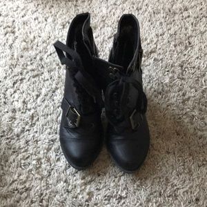 High heeled booties in super good condition!